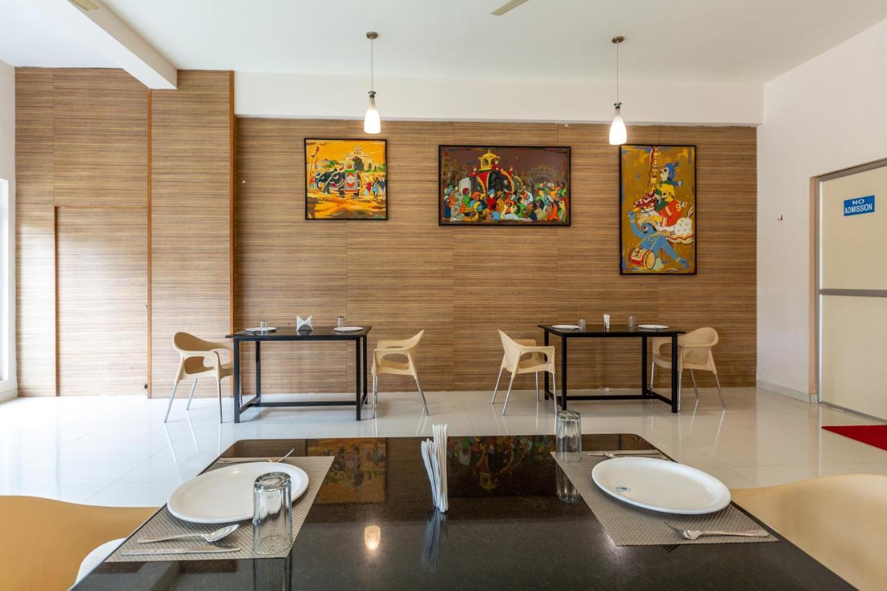 Kstdc Hotel Mayura Kauvery Krs Hosa Kannambādi Buitenkant foto